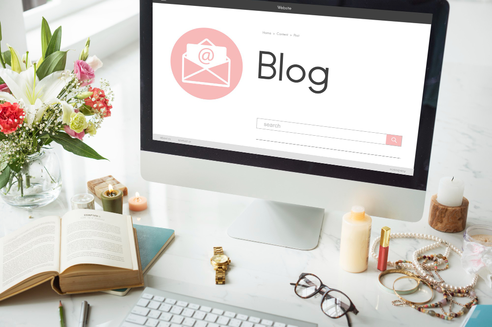 Automagically ping blog search engines
